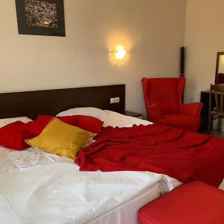 Apartahotel Banderitsa With Kitchen Bansko