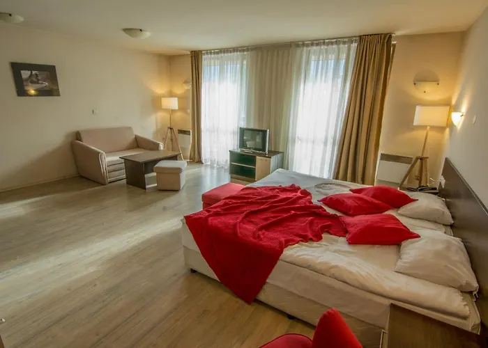 Banderitsa With Kitchen Aparthotel